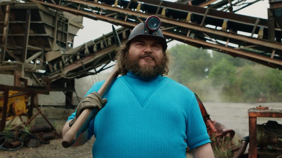 Minecraft Movie Trailer Drops: Director Defends Controversial Style