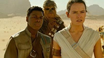 John Boyega Teases Dramatic Turn for Rey, Finn and Allies
