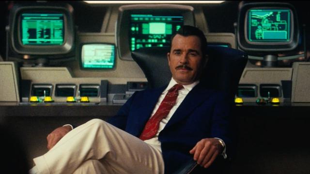 Justin Theroux Reveals the Voice of Fallout's Robert House