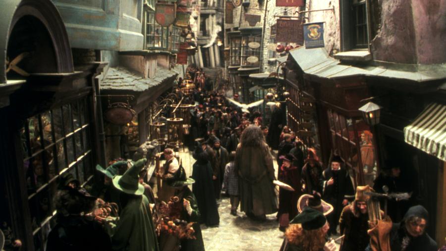 Leaked Video Offers First Glimpse of Diagon Alley in Harry Potter Series