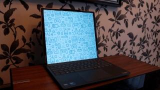 Lenovo's Rollable OLED Laptop: Black Friday Deals Unleashed