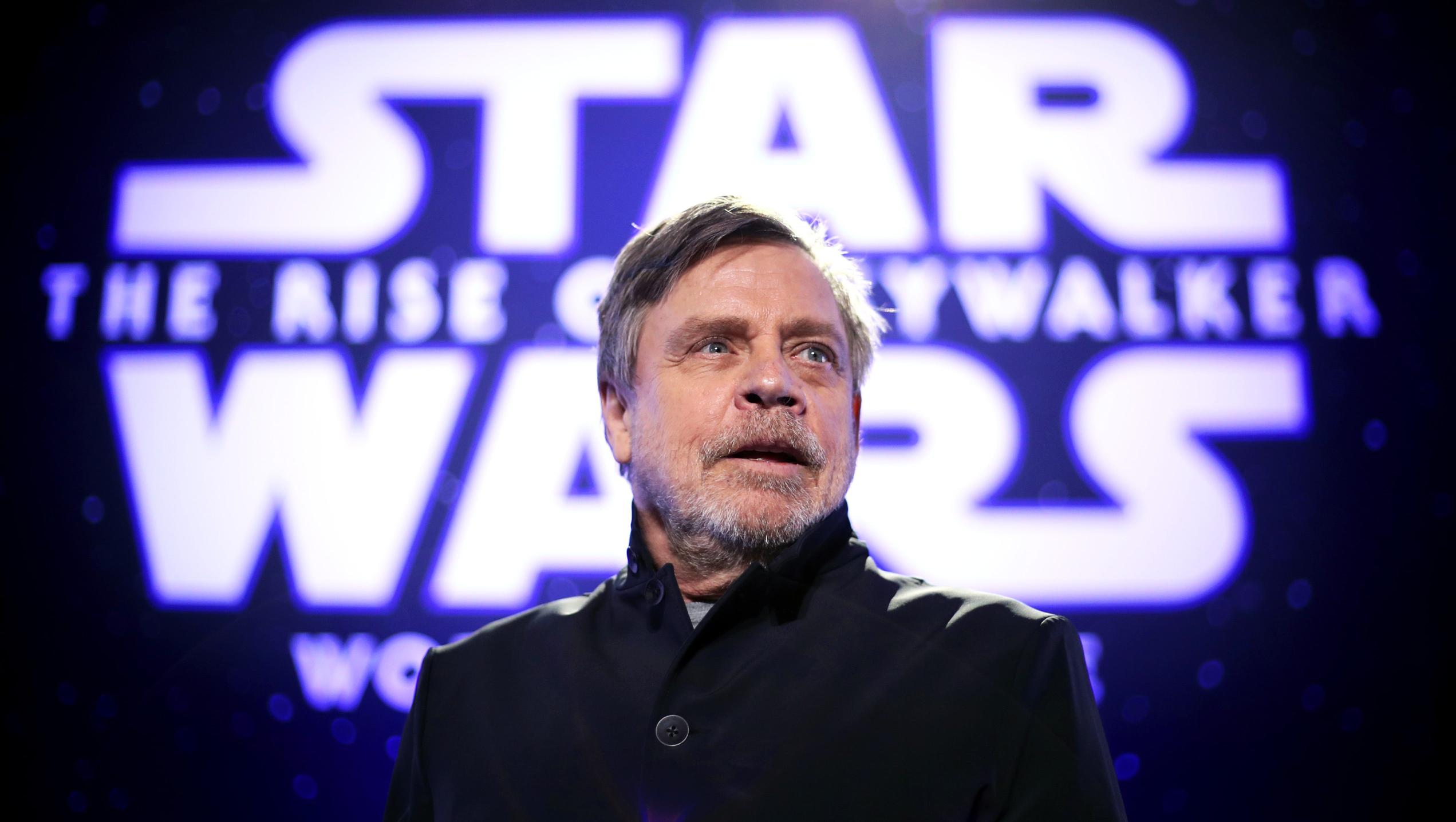Mark Hamill and Disney Stars Rally Behind Jimmy Kimmel's Talent