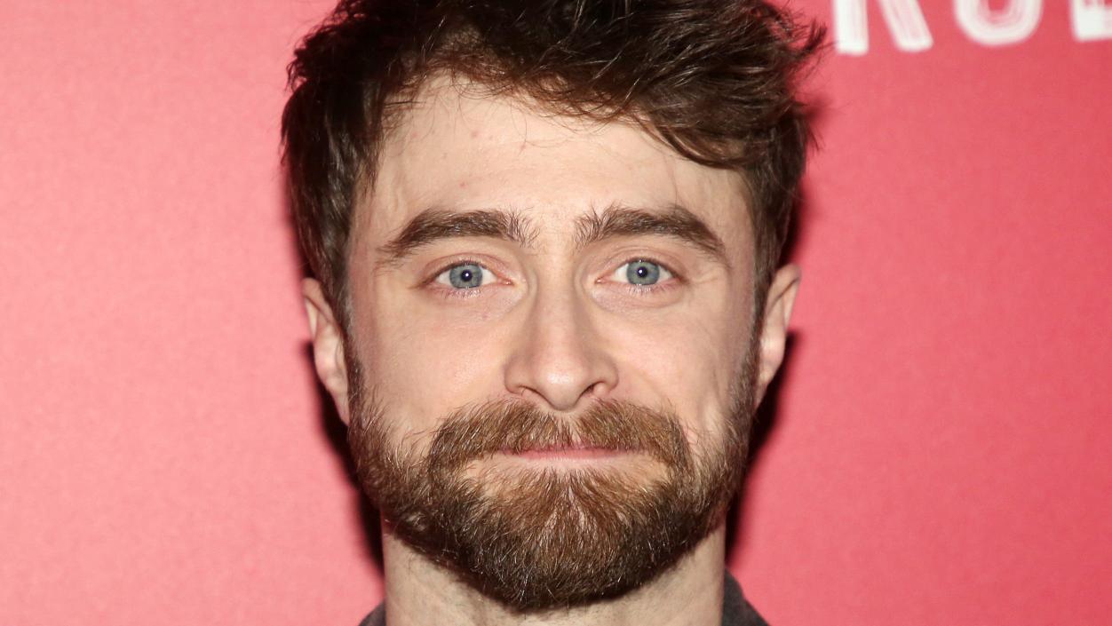 Radcliffe Urges Fans Not to Question Kids on New HP Show