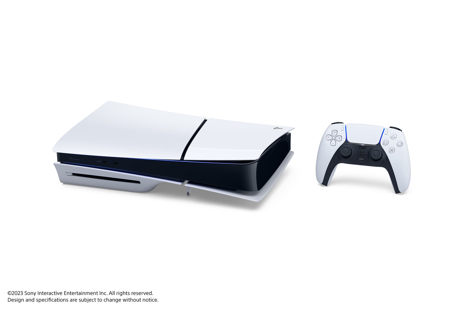 "Reddit User Compares 'Old' PlayStation 5 with the New Model"
