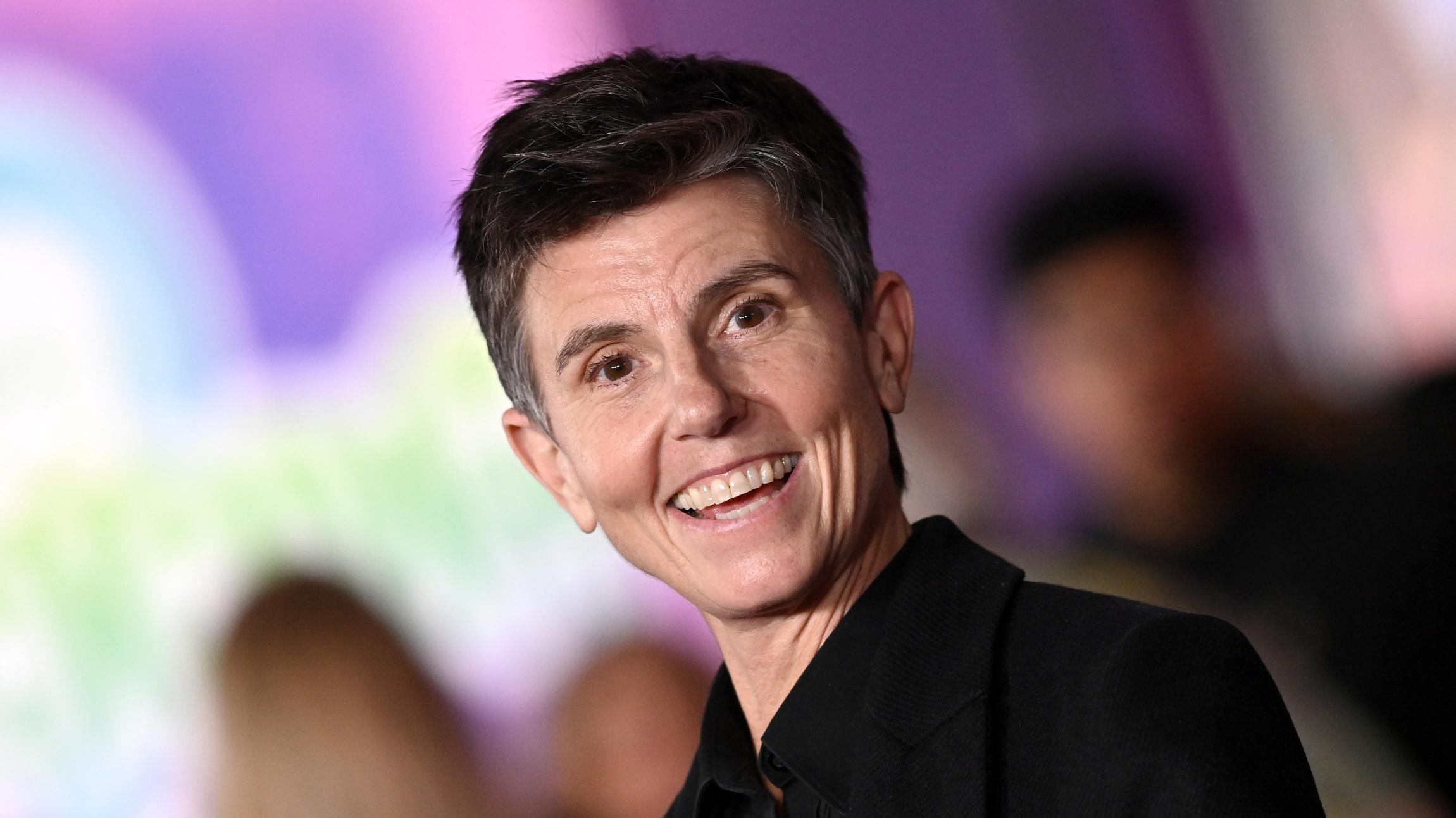 Tig Notaro Suggests Hot Lesbian Action Film to Zack Snyder