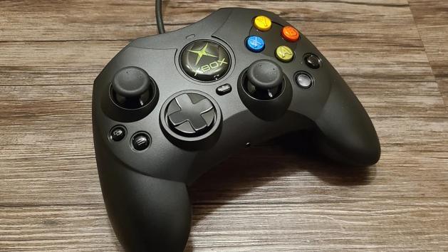 Xbox's iconic controller S reborn as DuchesS gamepad