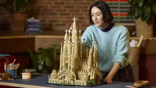 Lego Sagrada Familia: largest set with 12,060 pieces and a price of $800