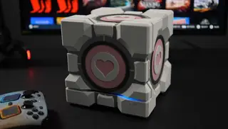Dbrand's Companion Cube cover: legal battle with Valve and impact on gamers