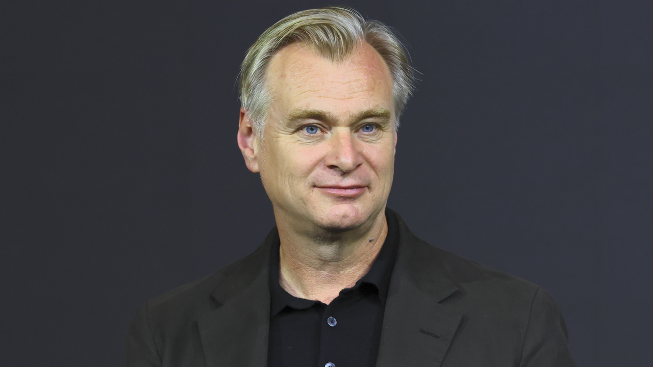 Christopher Nolan's criticism of amateur film critics and the impact on the film industry
