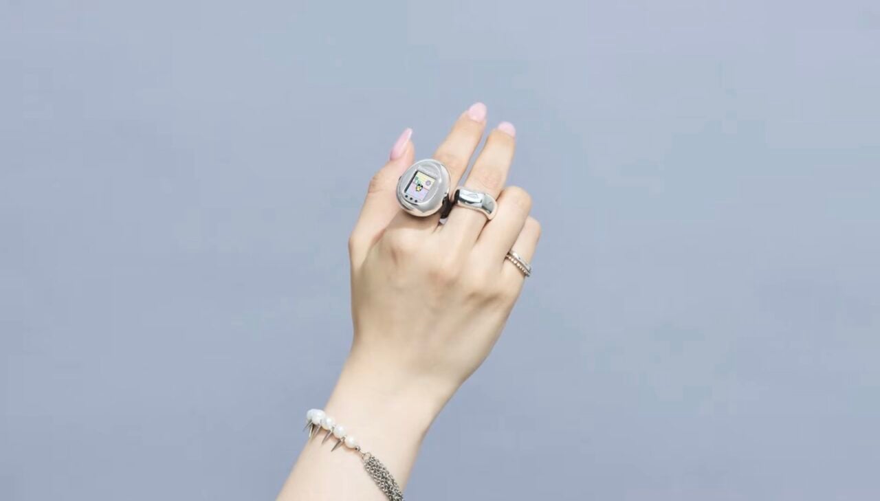 Tamagotchi Ring: Kleinste virtuele huisdier als modeaccessoire