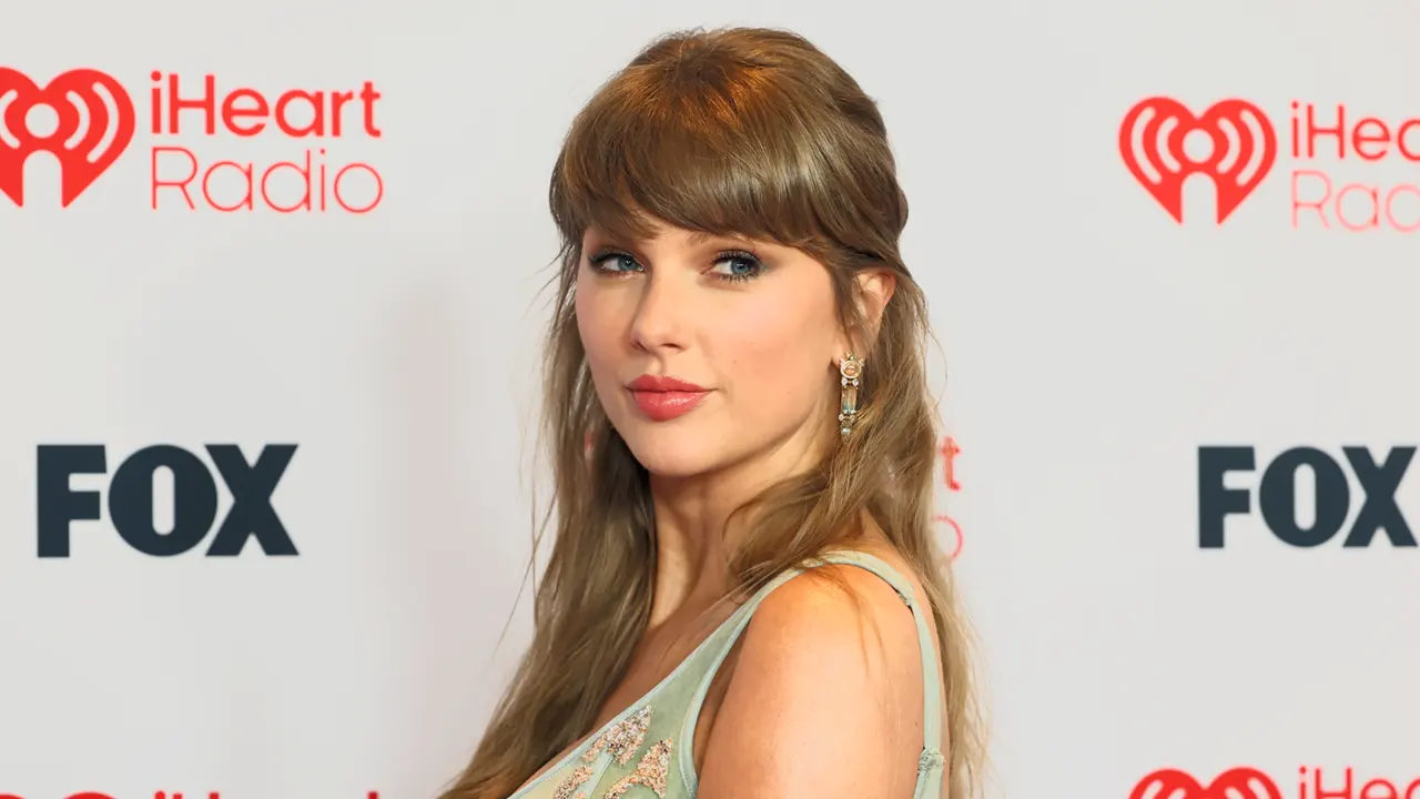 Taylor Swift beschermt haar stem en imago met nieuwe merkaanvragen